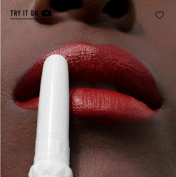 KVD Beauty: Epic Kiss | The Female Gaze - Picture 7 of 9